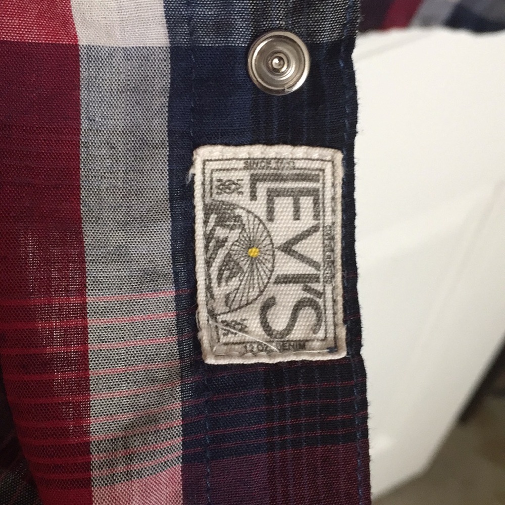 Levi’s Button Down - image 3